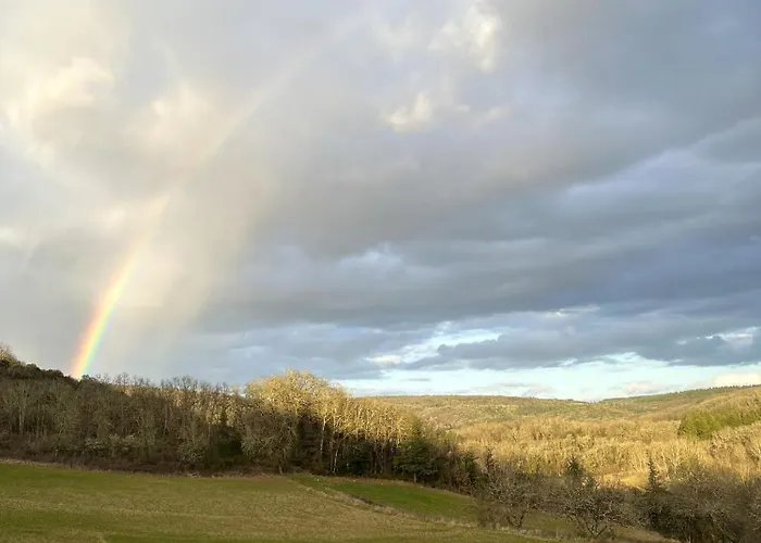 Nyaraló Maison Charmante A Saint-gery Avec Piscine Partagee *