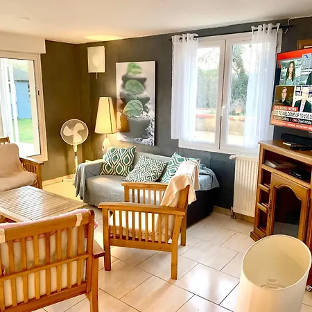 Maison Charmante A Saint-gery Avec Piscine Partagee Tatil Evi Saint-Géry