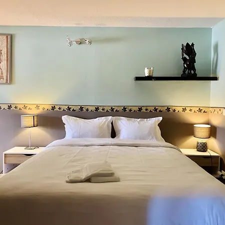 Maison Charmante A Saint-gery Avec Piscine Partagee * Saint-Géry