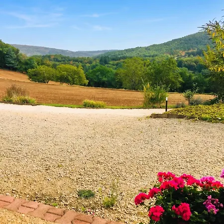 بيت للعطل Maison Charmante A Saint-gery Avec Piscine Partagee Saint-Géry
